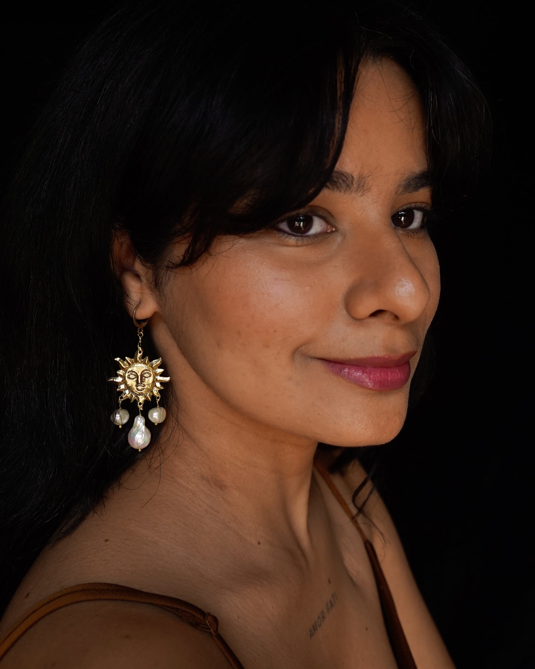 Soluna Pearl Earrings