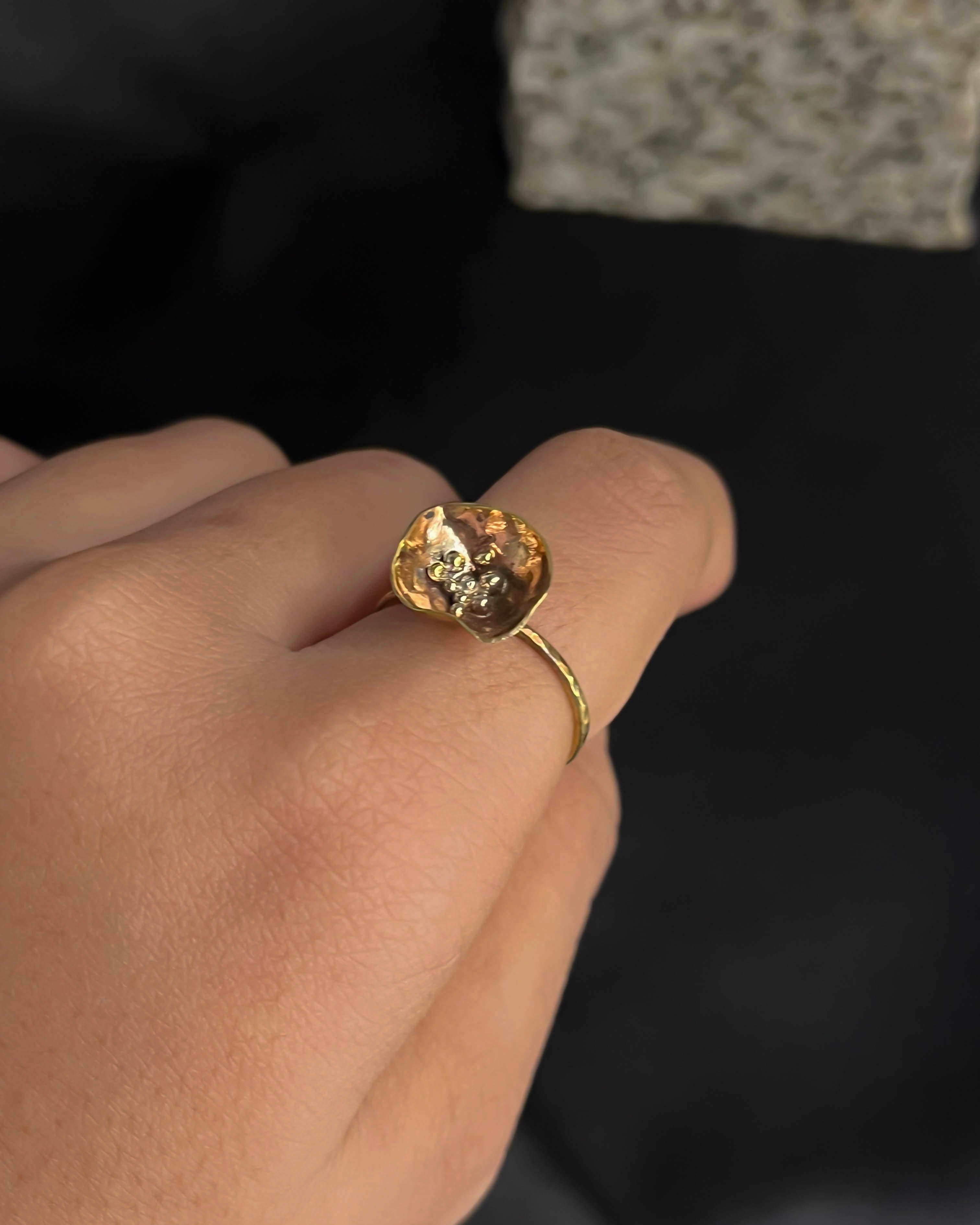 Mini Poppy Ring Brass