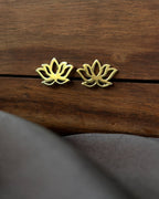 Lotus Studs
