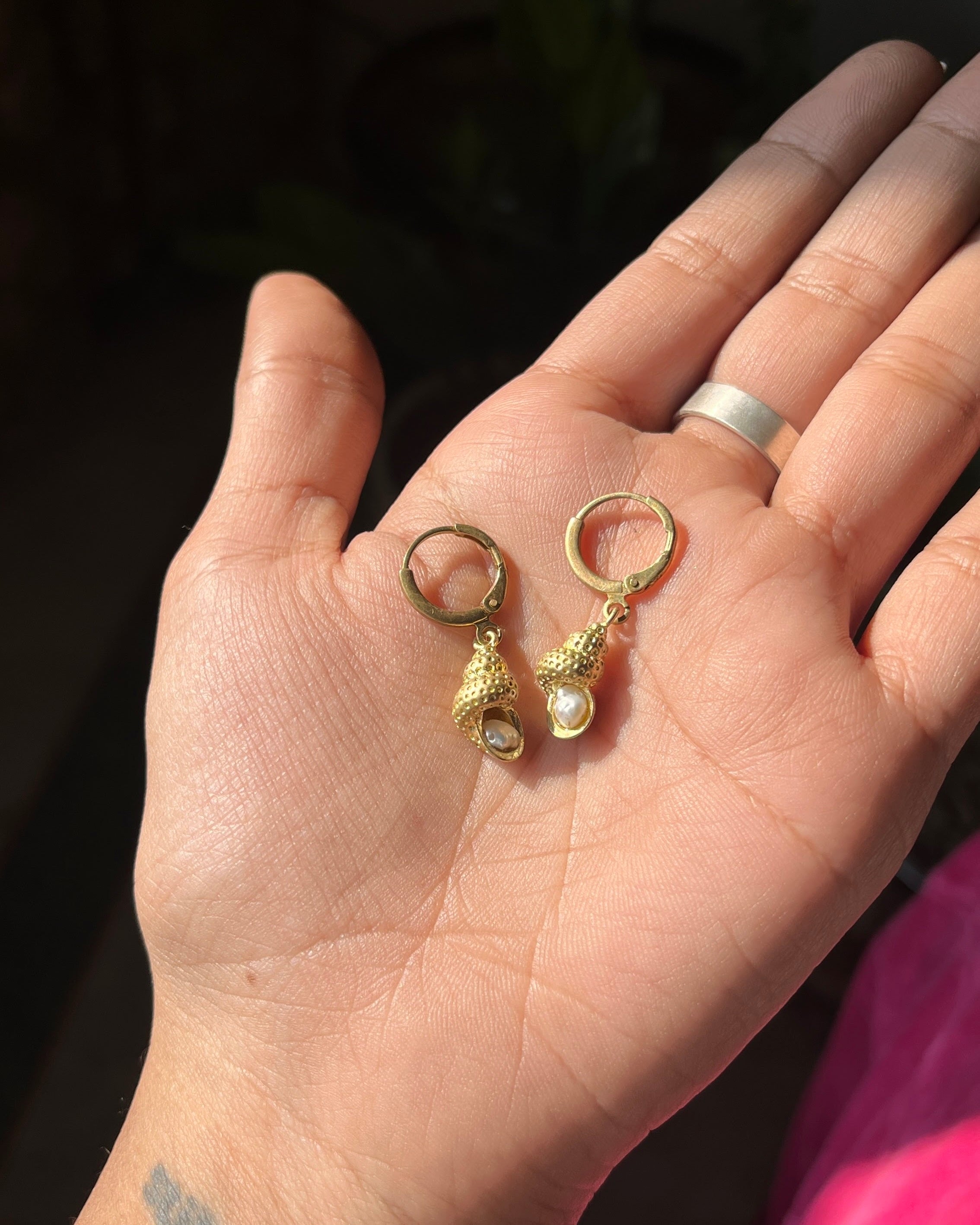 Conch Shell Pearl Earrings