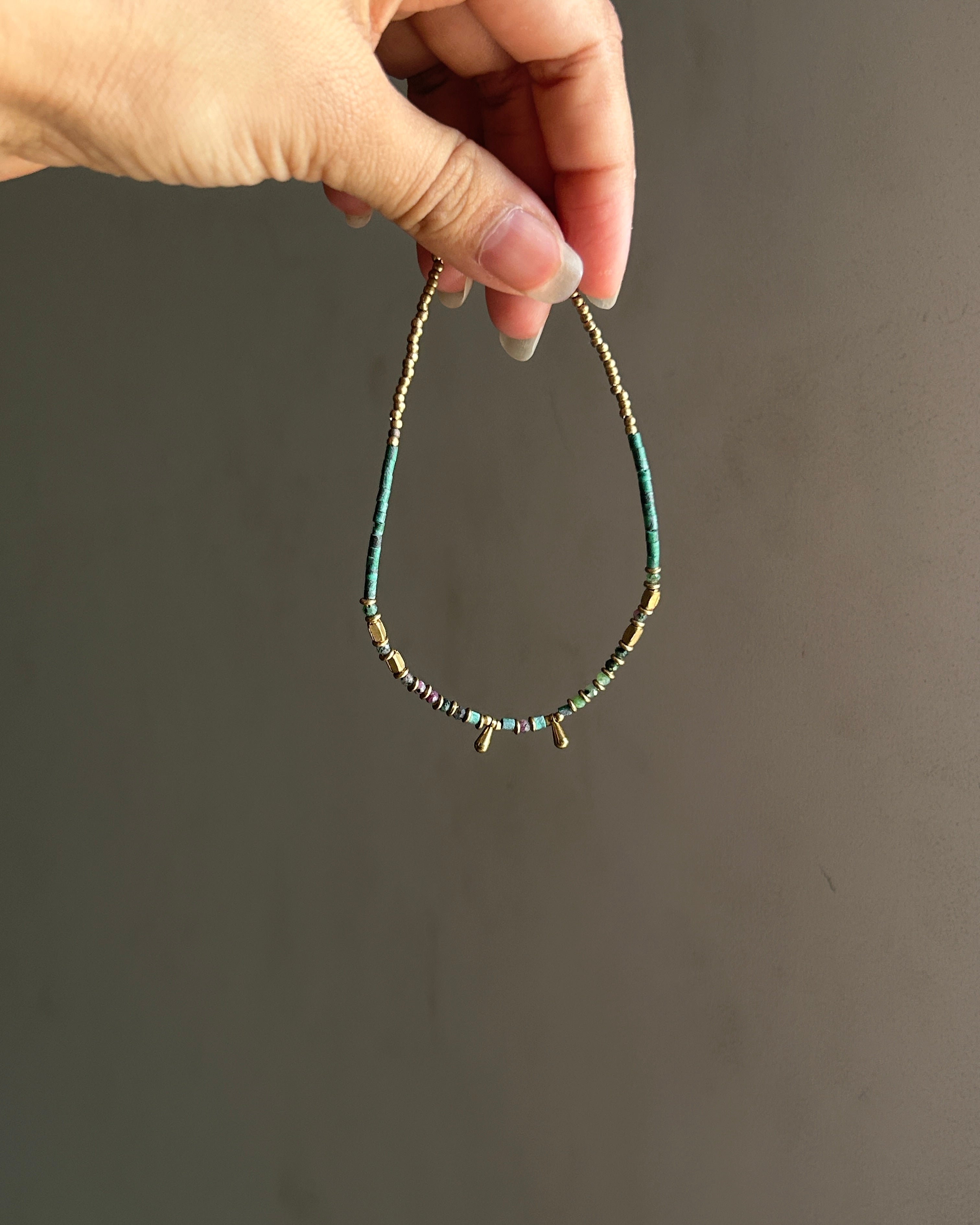 Mixed Crystal Drop Anklet