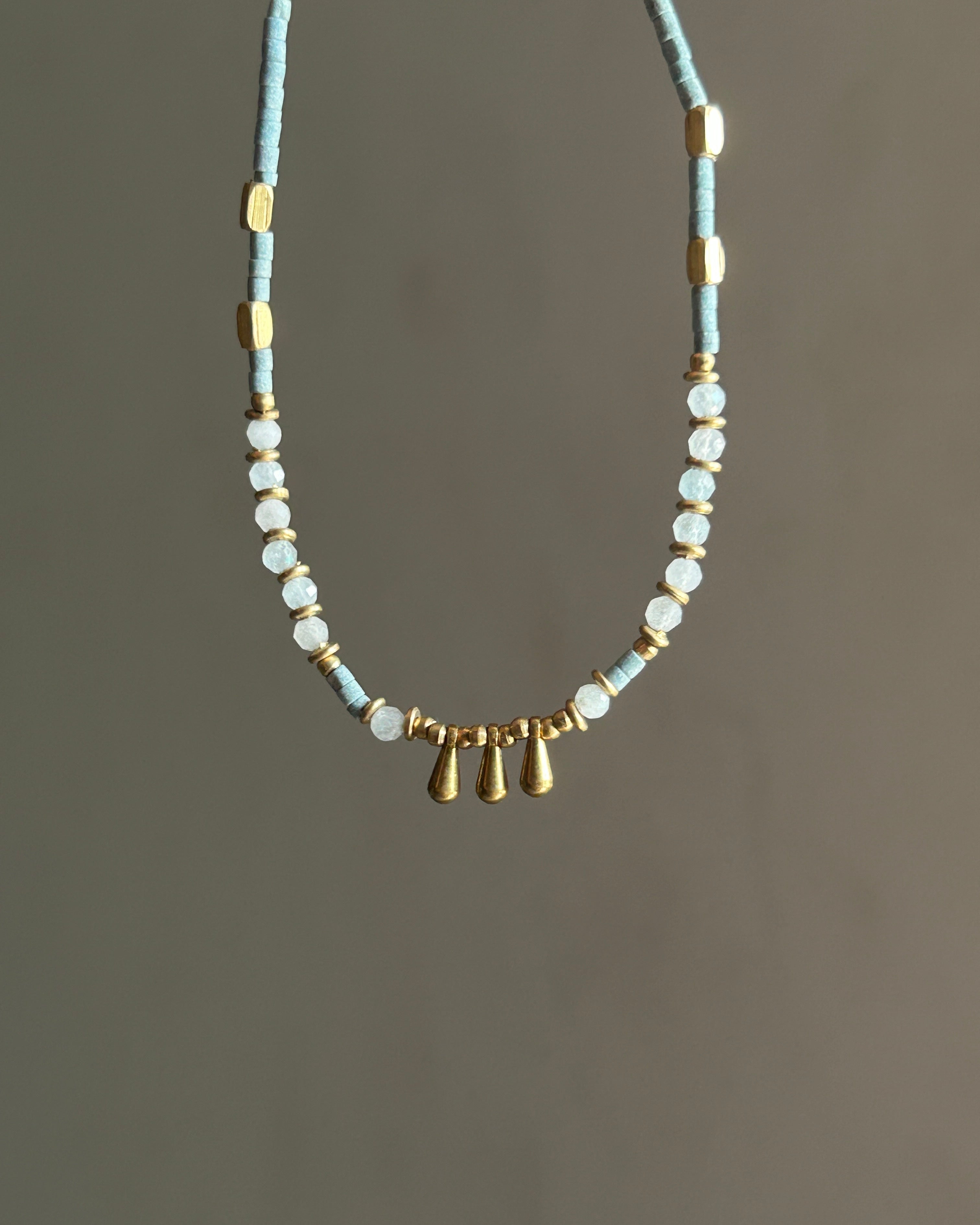 Blue Agates and Glass bead drop Anklet