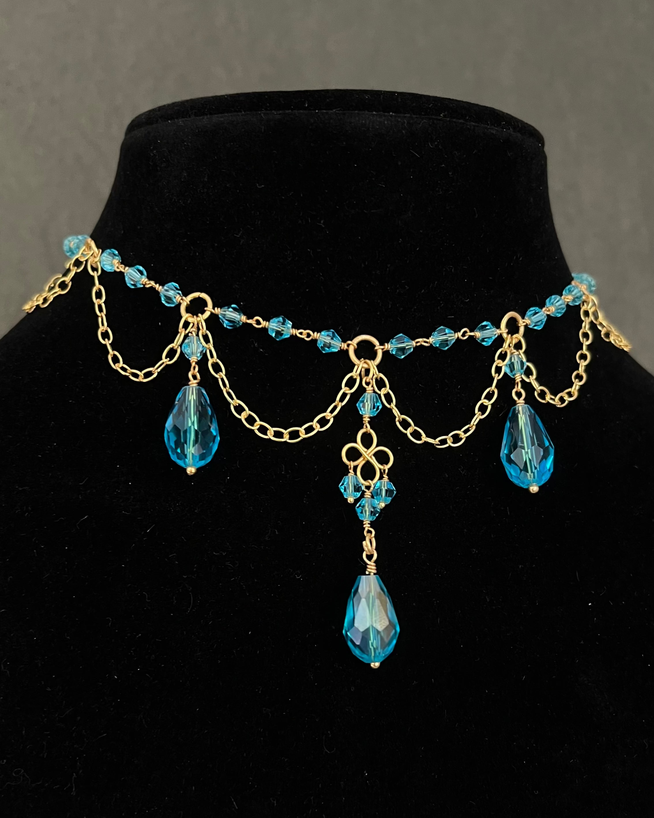 Bridgerton Blue Necklace