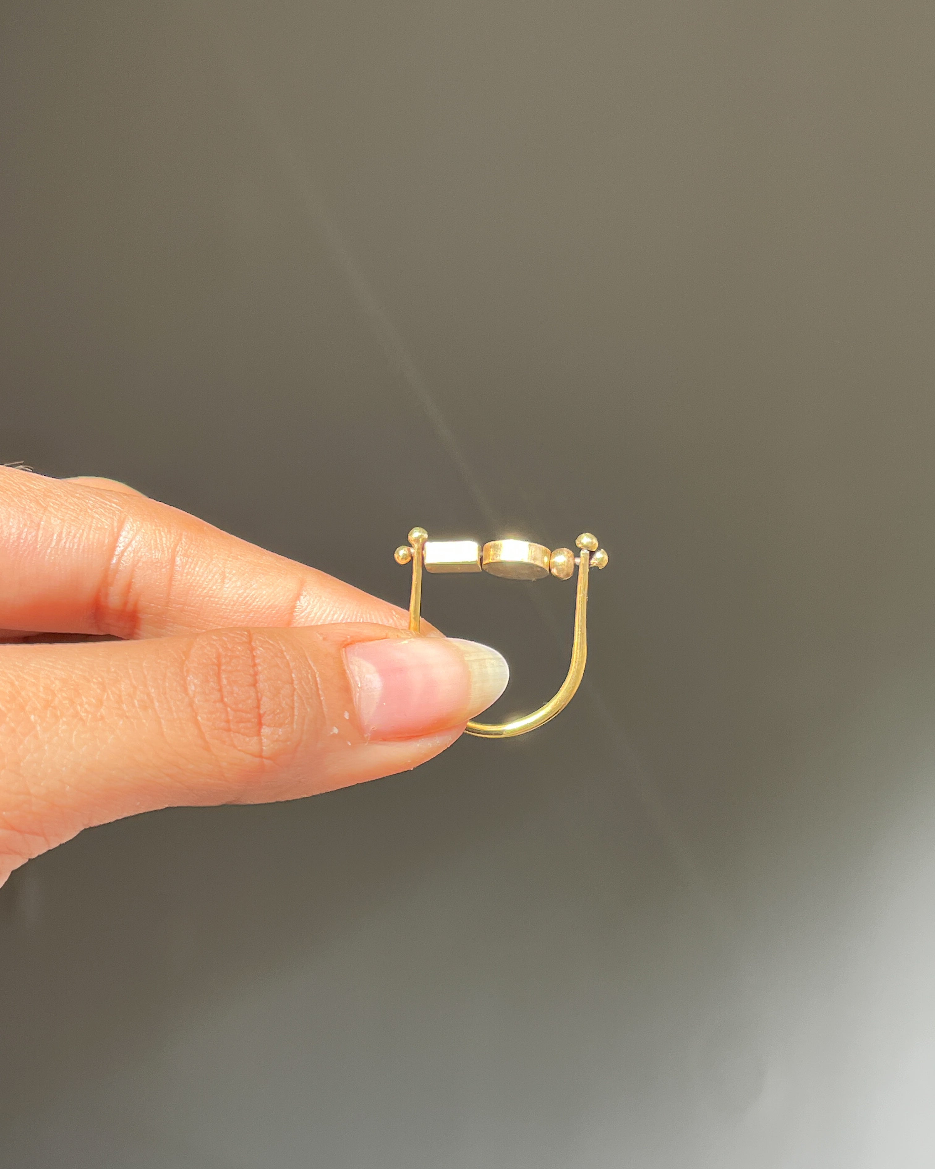 Shape Fidget Ring Brass