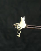 Cat with a Heart Ring Brass