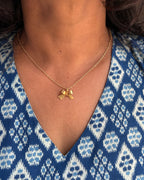 Bow Necklace