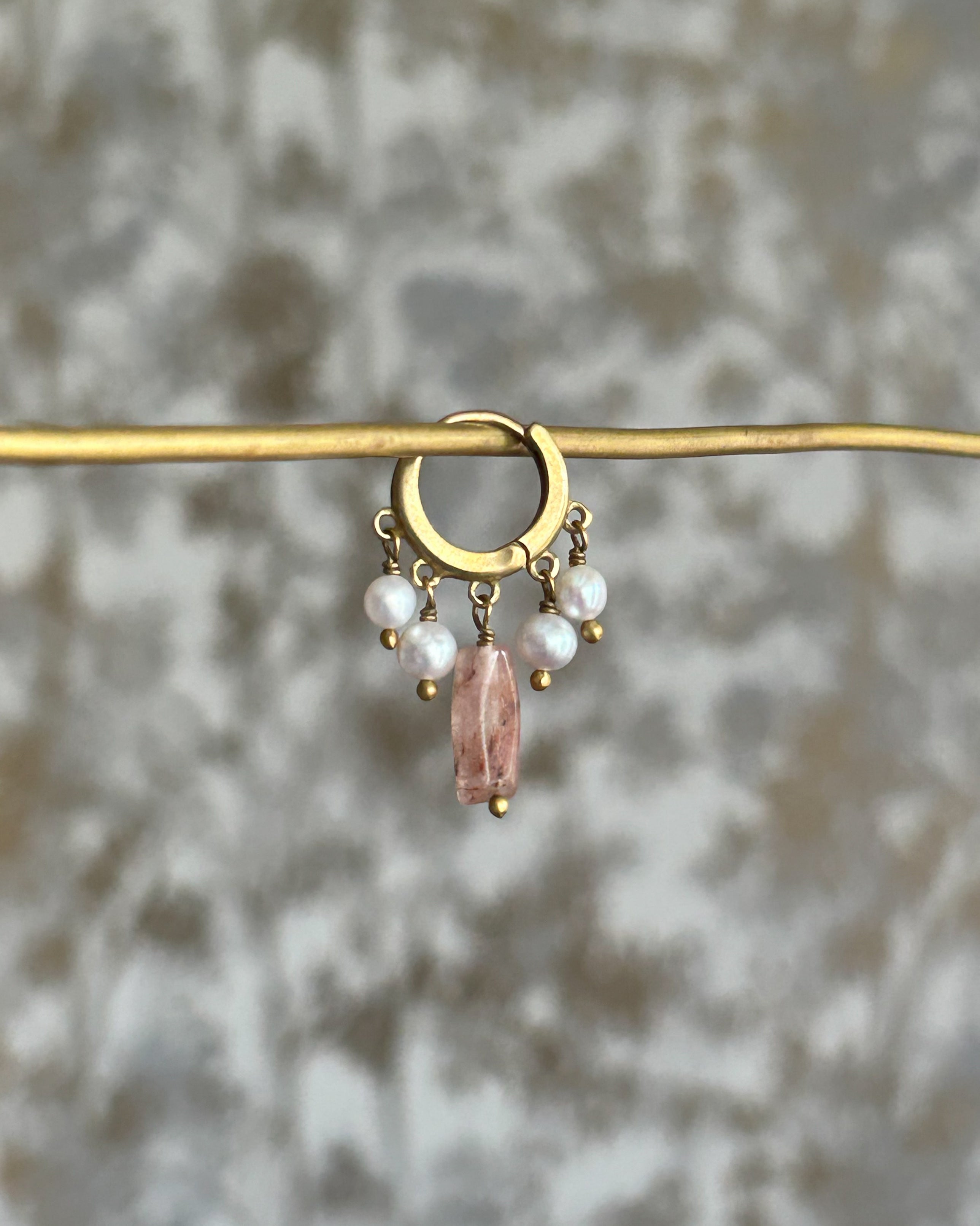 Sunstone and pearl Huggies