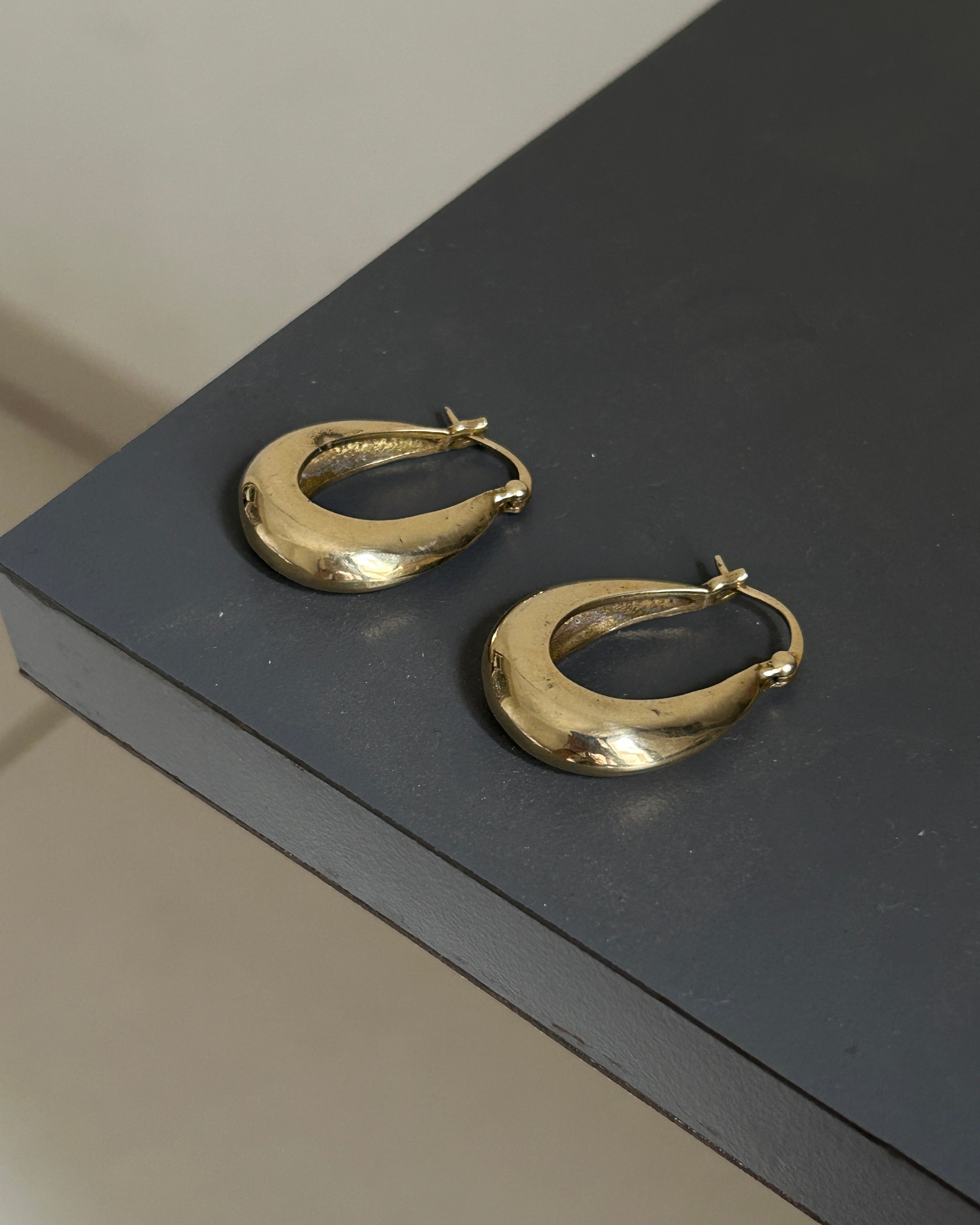 Chunky Baali Hoops