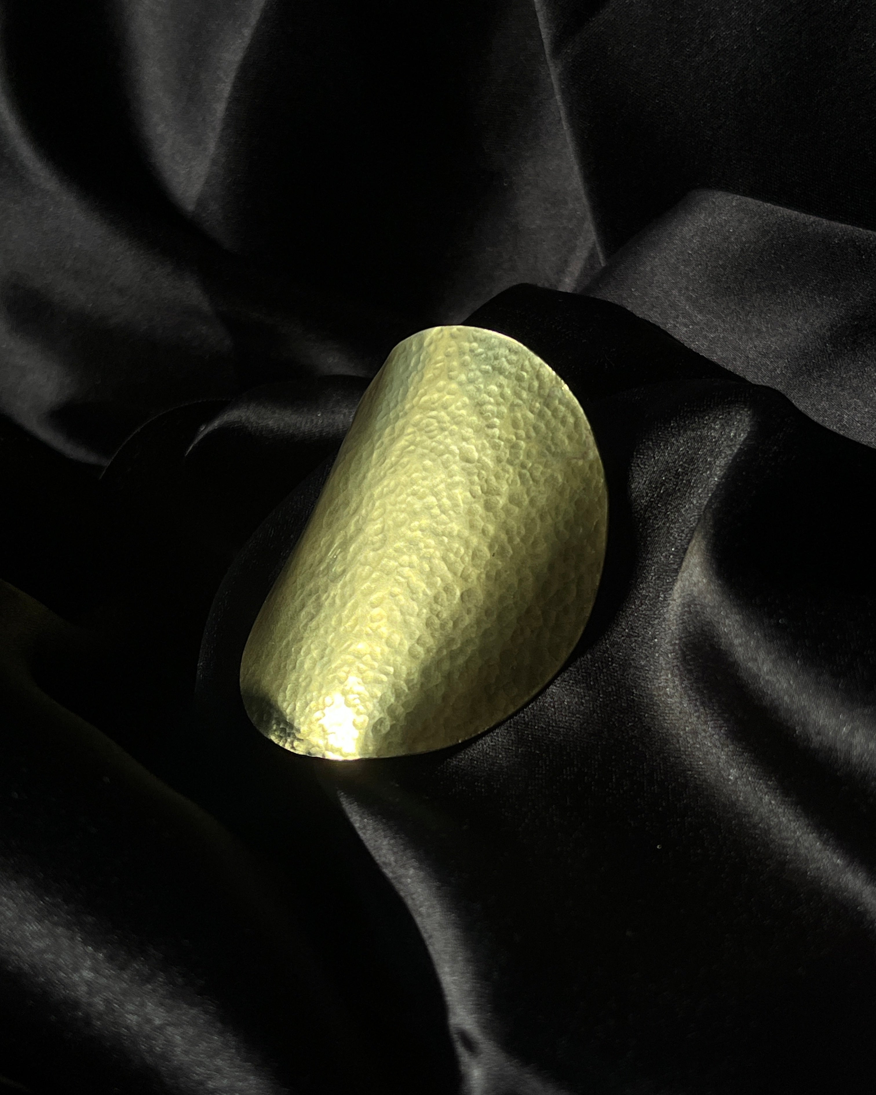 Circle of Life Hairtie