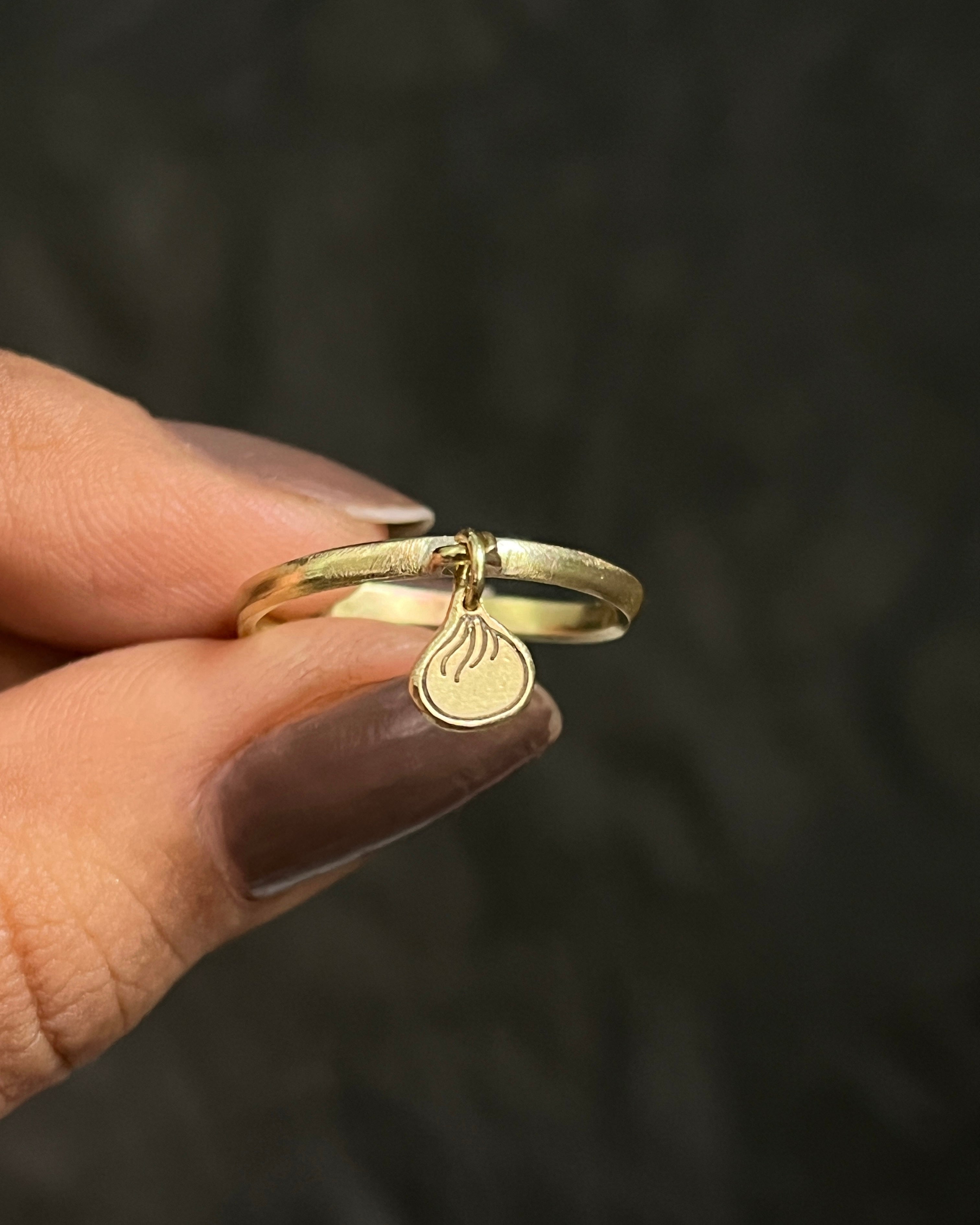 Momo Ring Brass