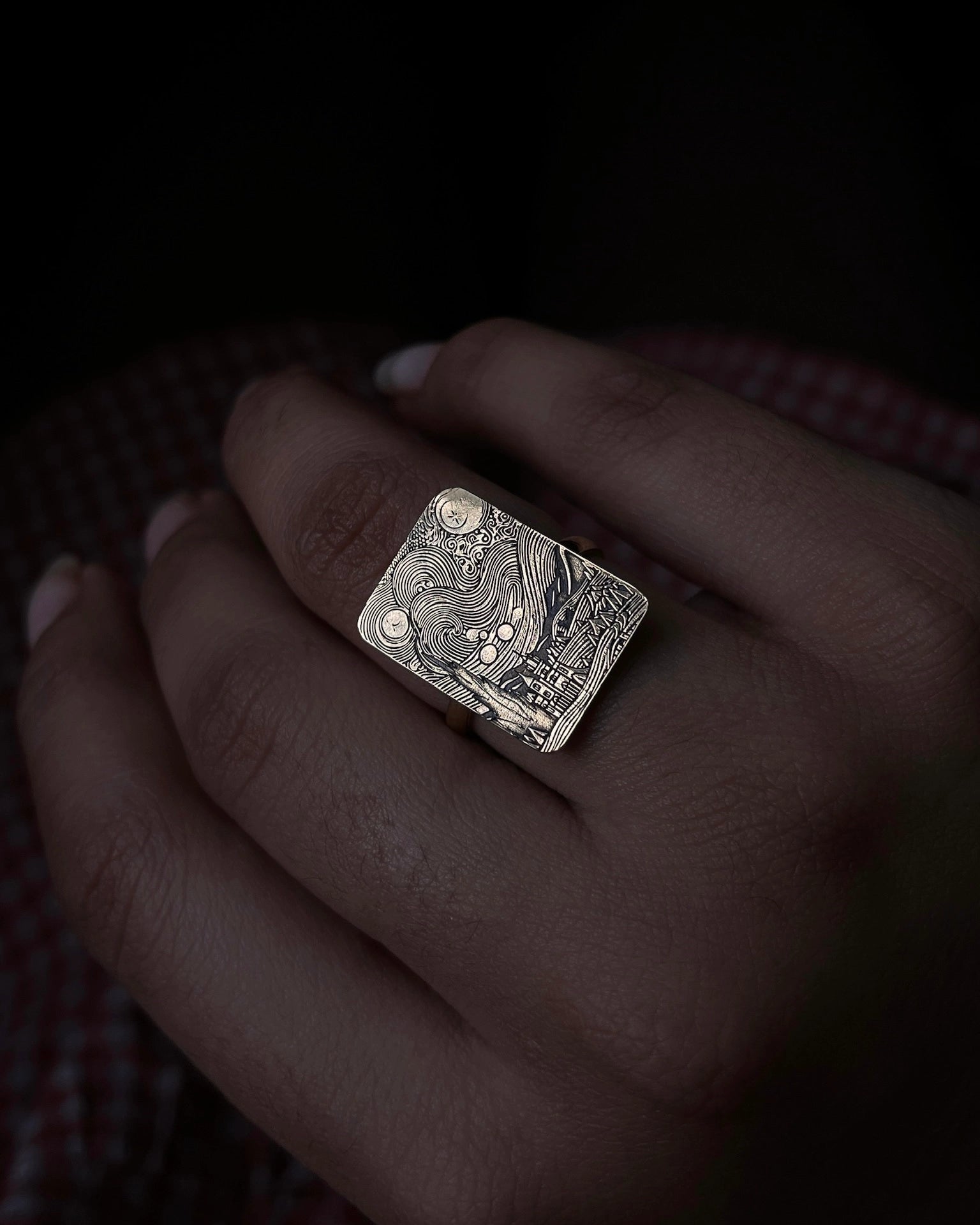 The starry night by Vincent Van Gogh inspired silver engraved ring handmade by A Creator's Studio