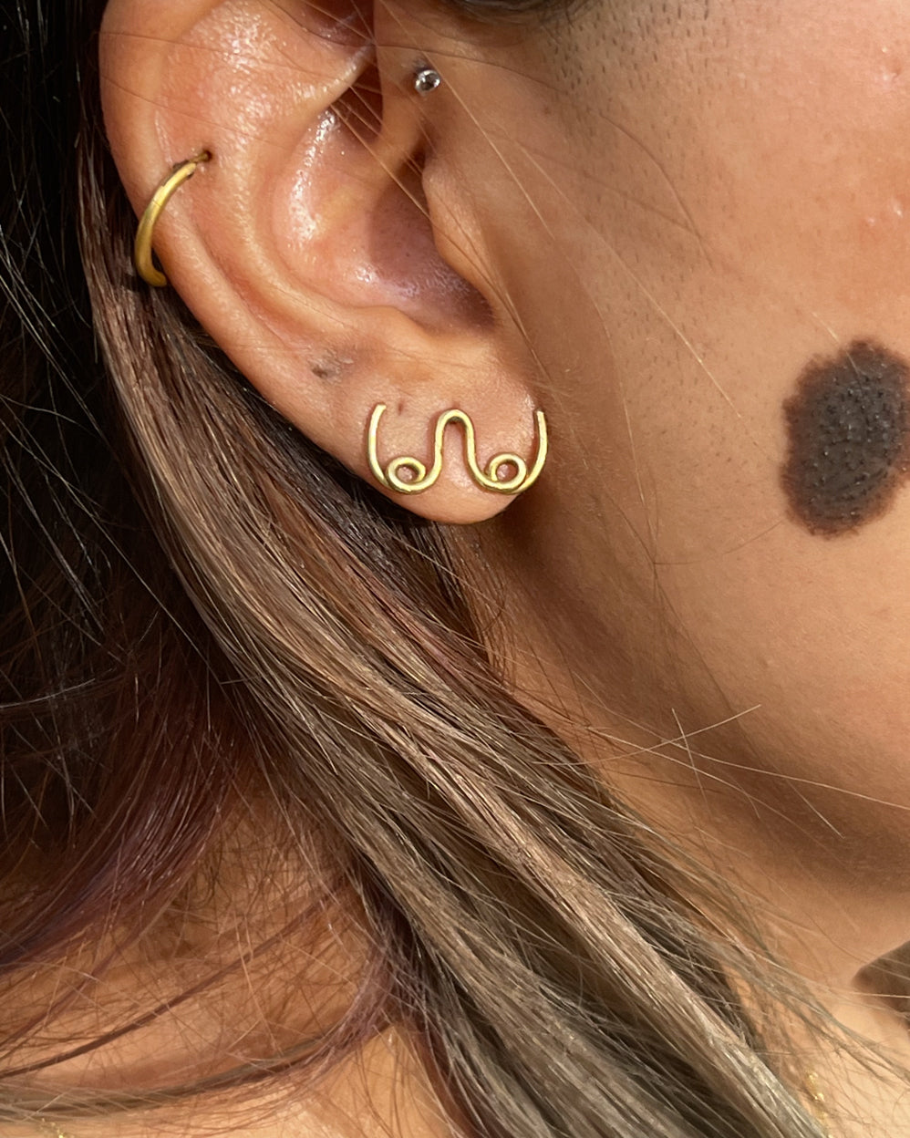 Minimal Boobie Studs